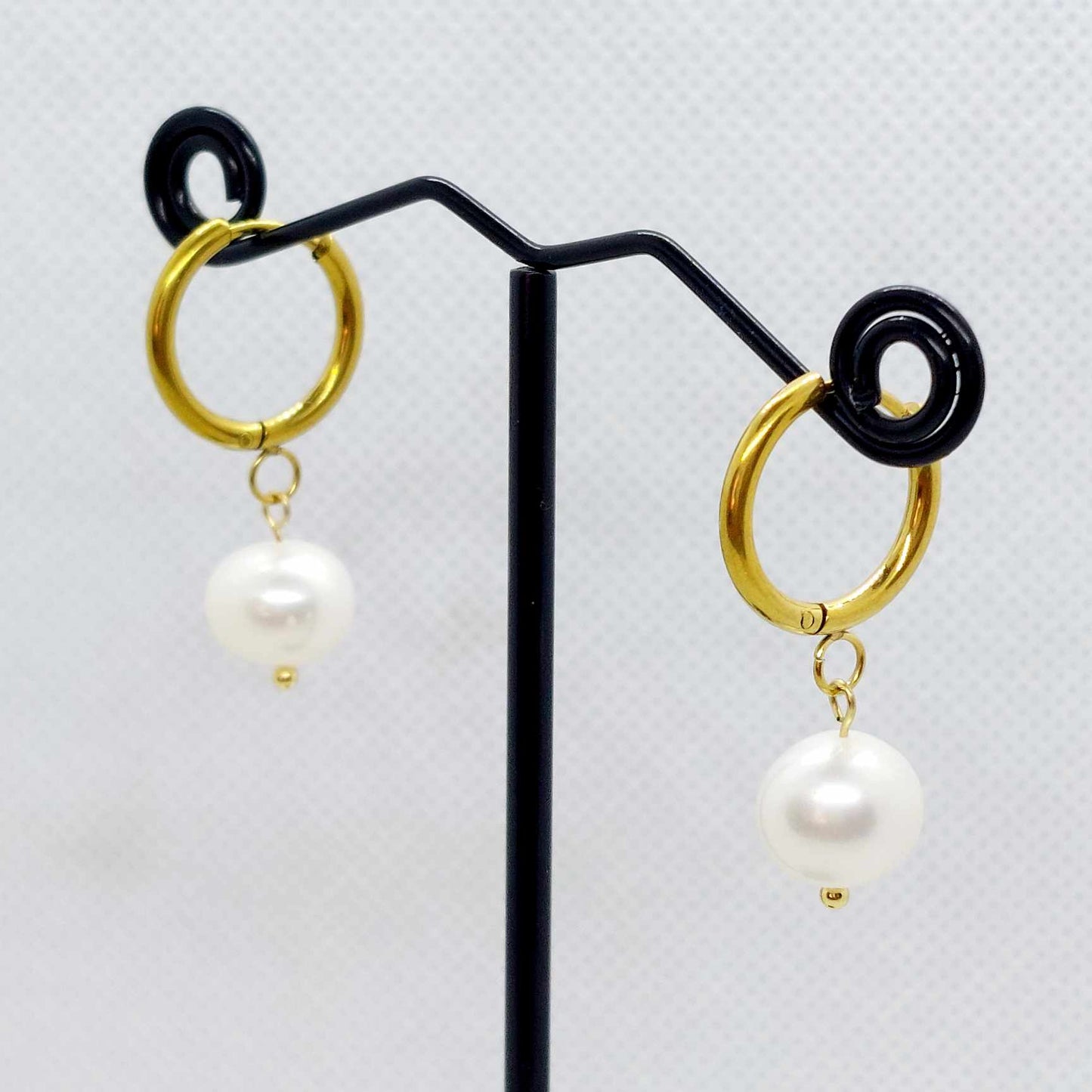 Natural Freshwater Pearl Earrings in Gold Plated Stainless Steel