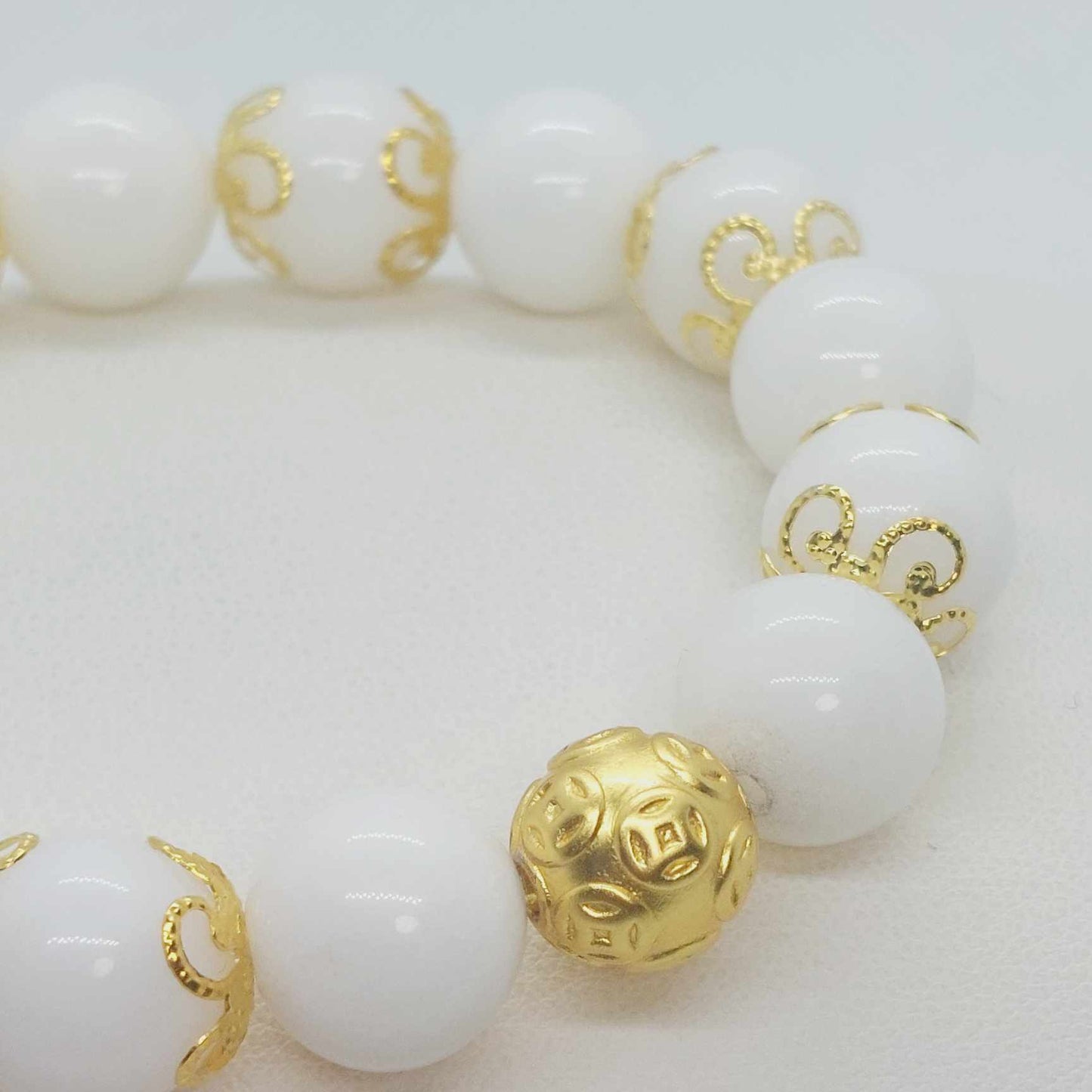 Porcelain Bracelet in 12mm Stones