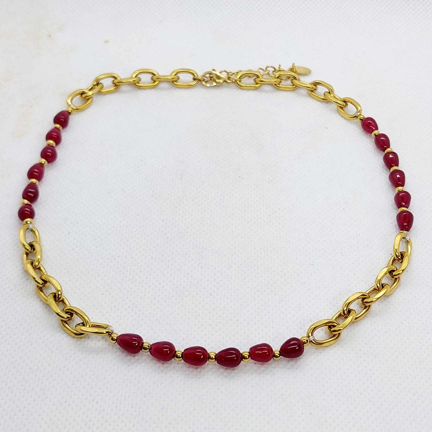 Natural Red Agate and Stainless Steel Choker Necklace in Gold Plating