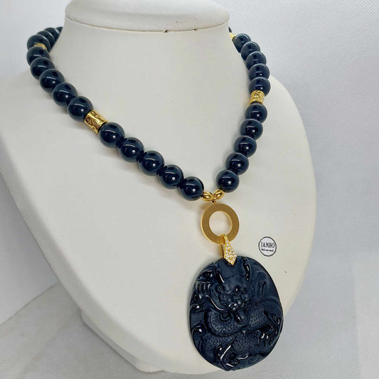 Natural Onyx Choker Necklace with Obsidian Dragon Pendant in 12mm Stones