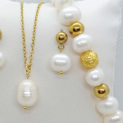 Natural Freshwater Pearl Set in Gold Plated Stainless Steel