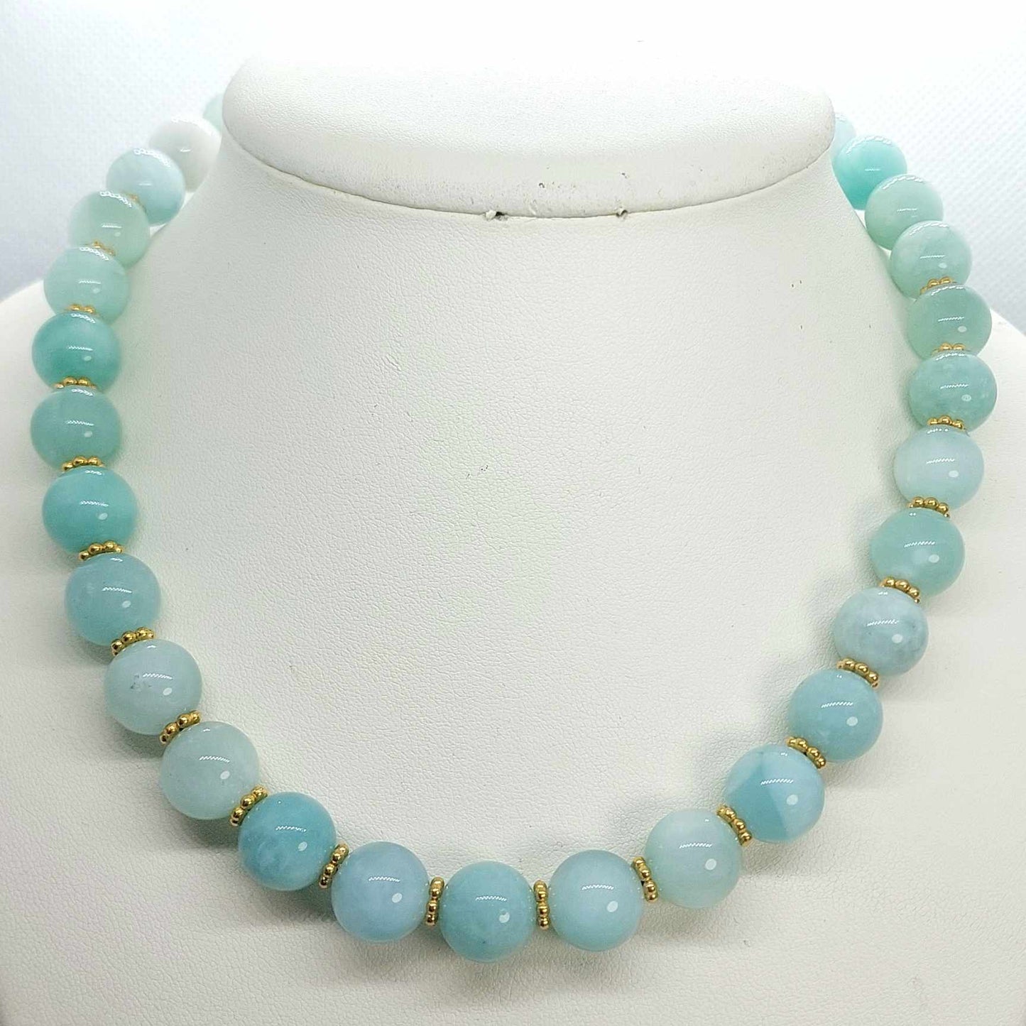 Natural Burmese Jade Choker Necklace in 12mm Stones