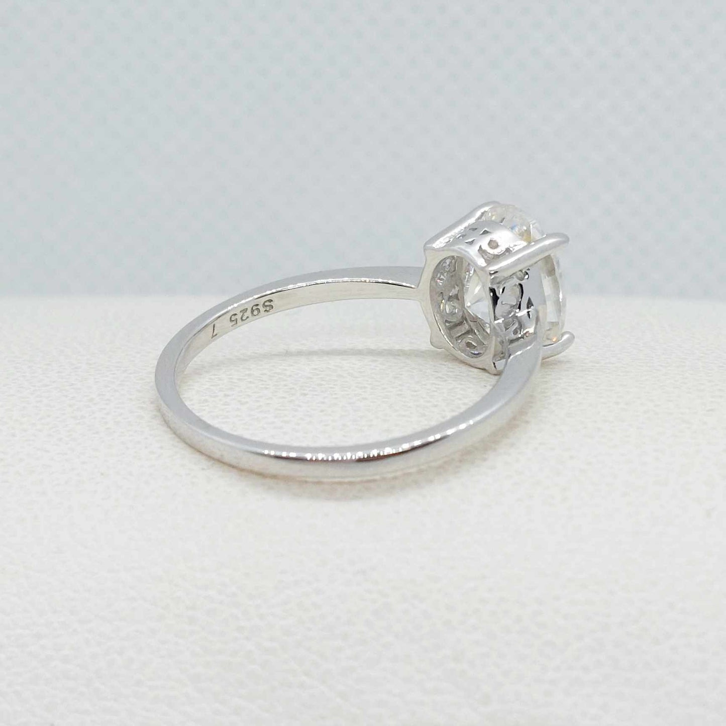 2ct Oval Moissanite Diamond Ring in Sterling Silver