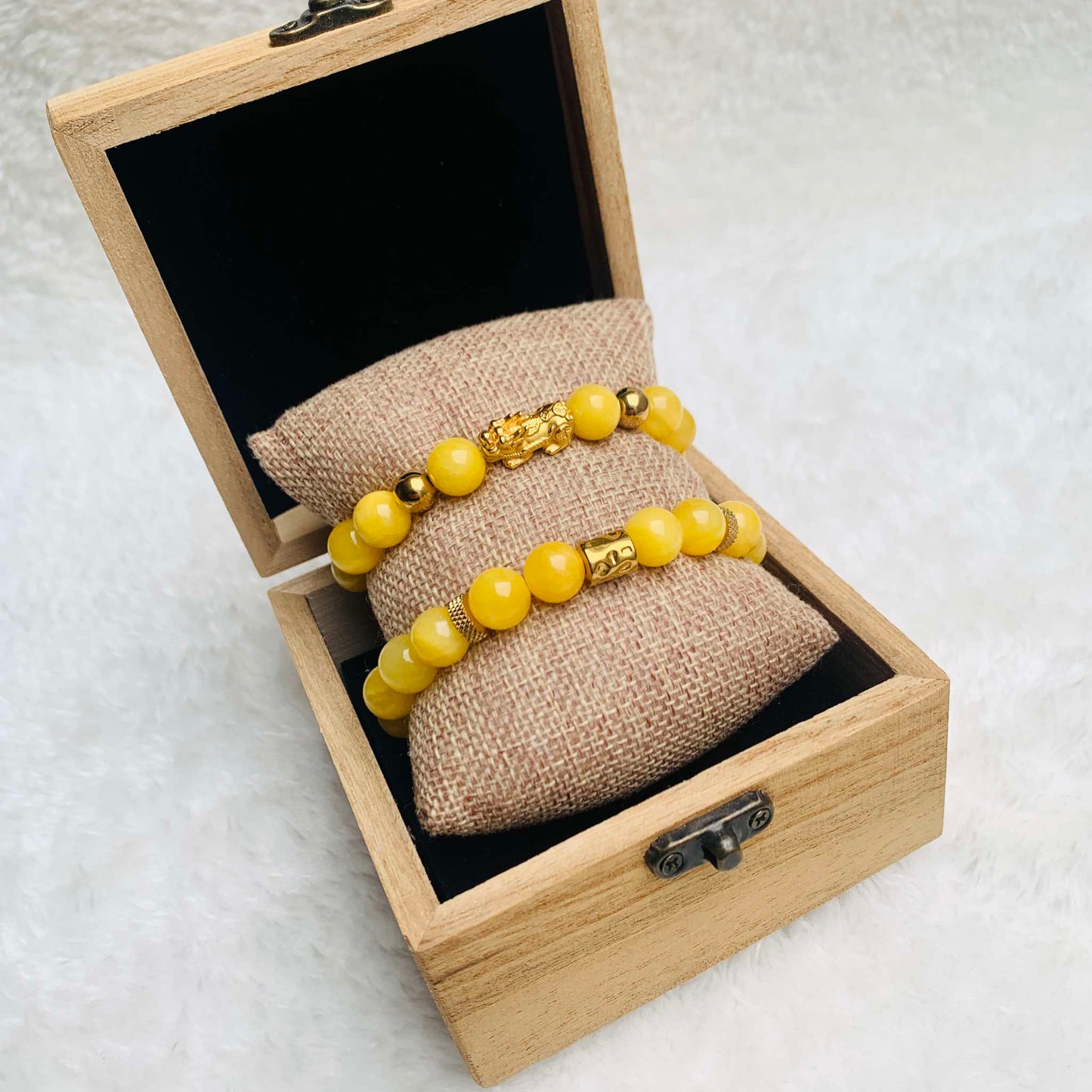 Natural Yellow Jade Bracelet with 1Omm Stones