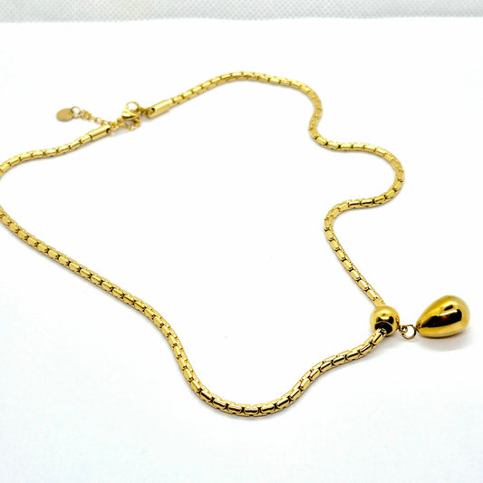 Raindrop Pendant Necklace in Gold Platted Stainless Steel
