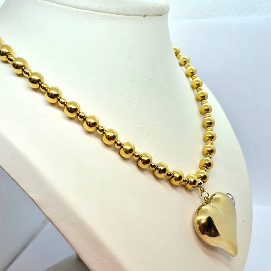 Heart Pendant Necklace in Gold Plated Stainless Steel