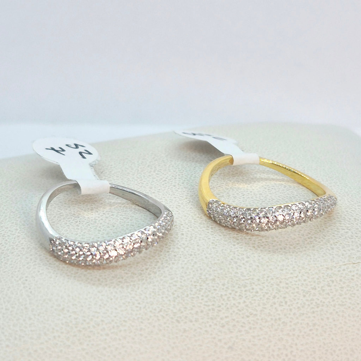 Sterling Silver Ring with Zirconia stones