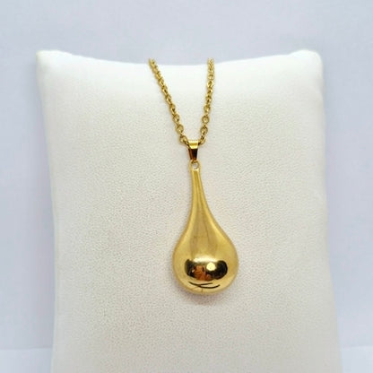 Raindrop Style Pendant in Gold Plated Stainless Steel and Chain Necklace