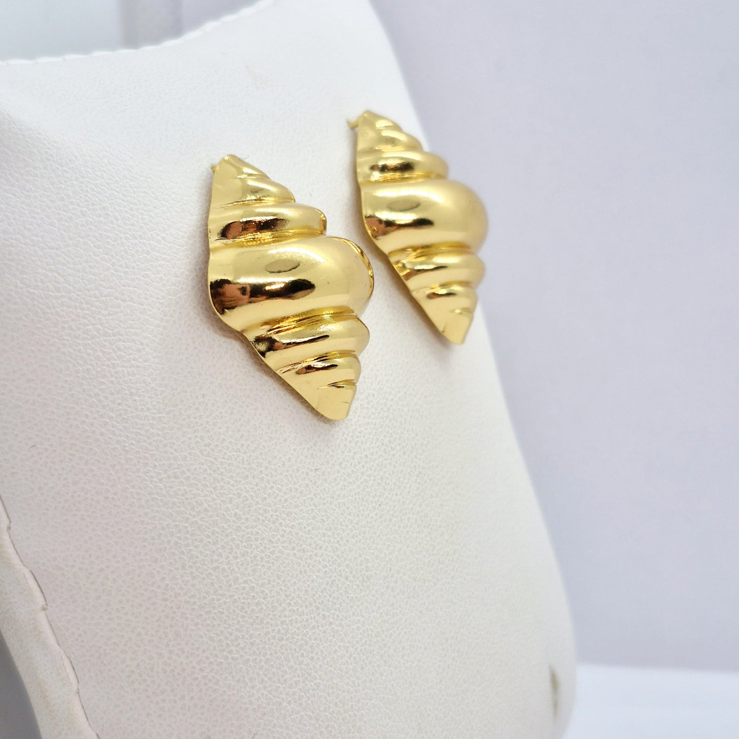 Large Shell Shaped Earrings in Gold Plated Stainless Steel