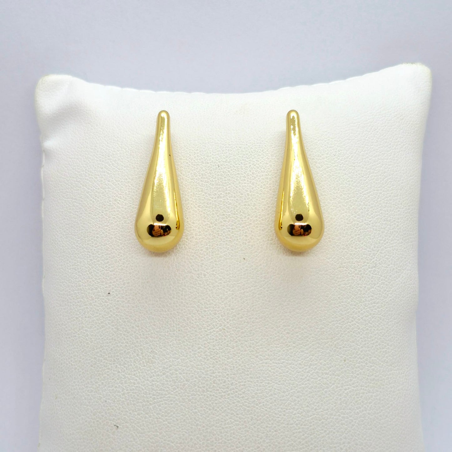 Raindrop Earrings in Gold Plated Stainless Steel