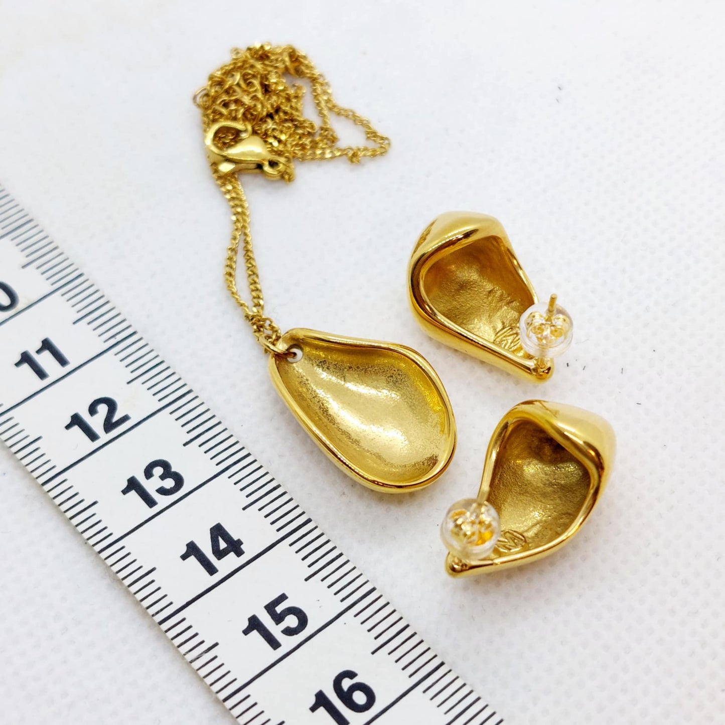 Rain Drop Set in Gold Plated Stainless Steel