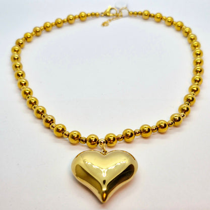 Heart Pendant Necklace in Gold Plated Stainless Steel