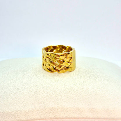 Weaved Ring in Gold Plated Stainless Steel