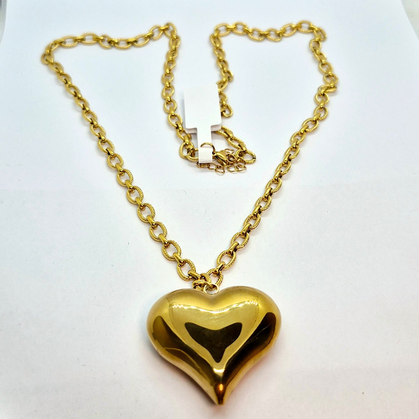 Heart Pendant Necklace in Gold Plated Stainless steel