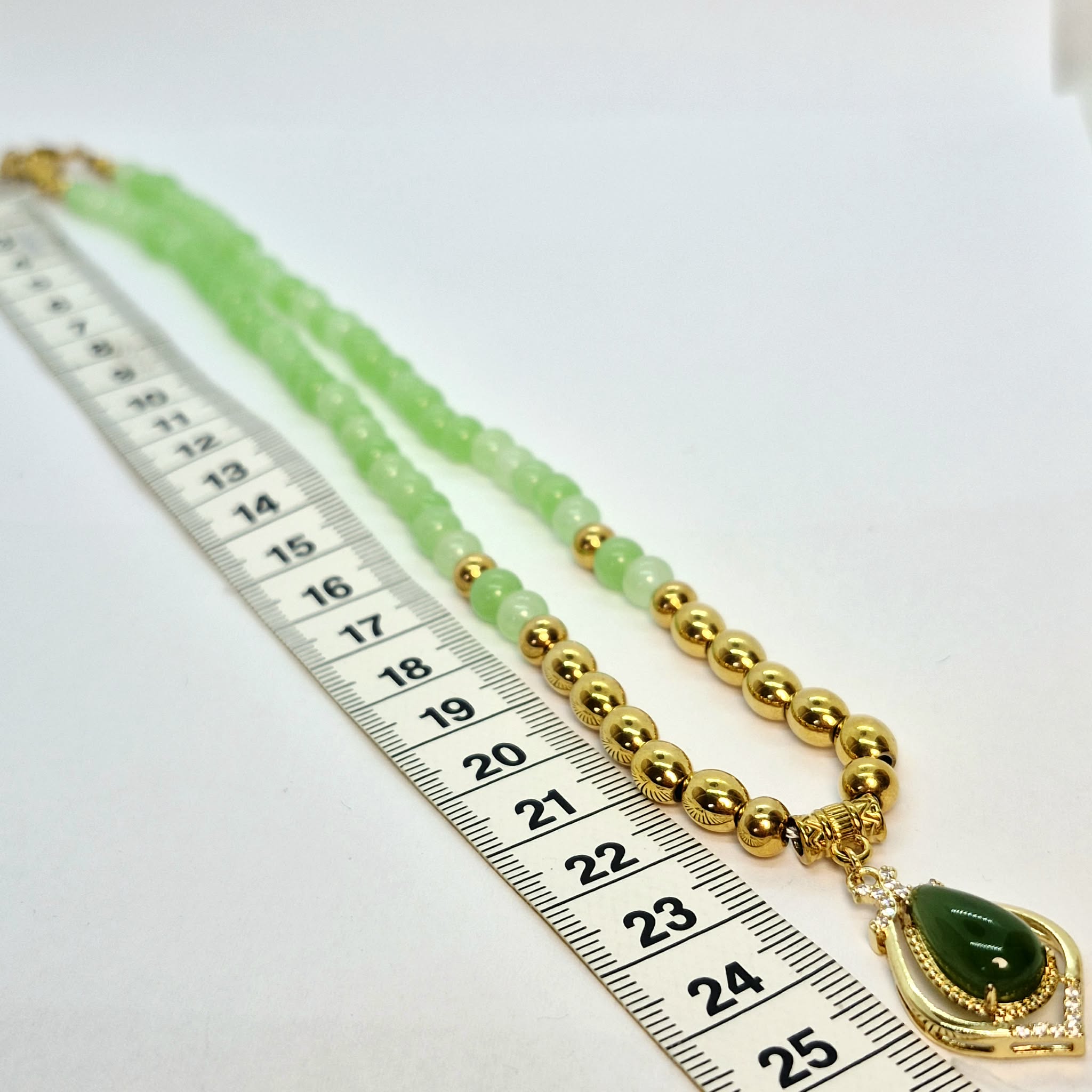 Natural Green Jasper Necklace Choker in 6mm Stones with Hetian