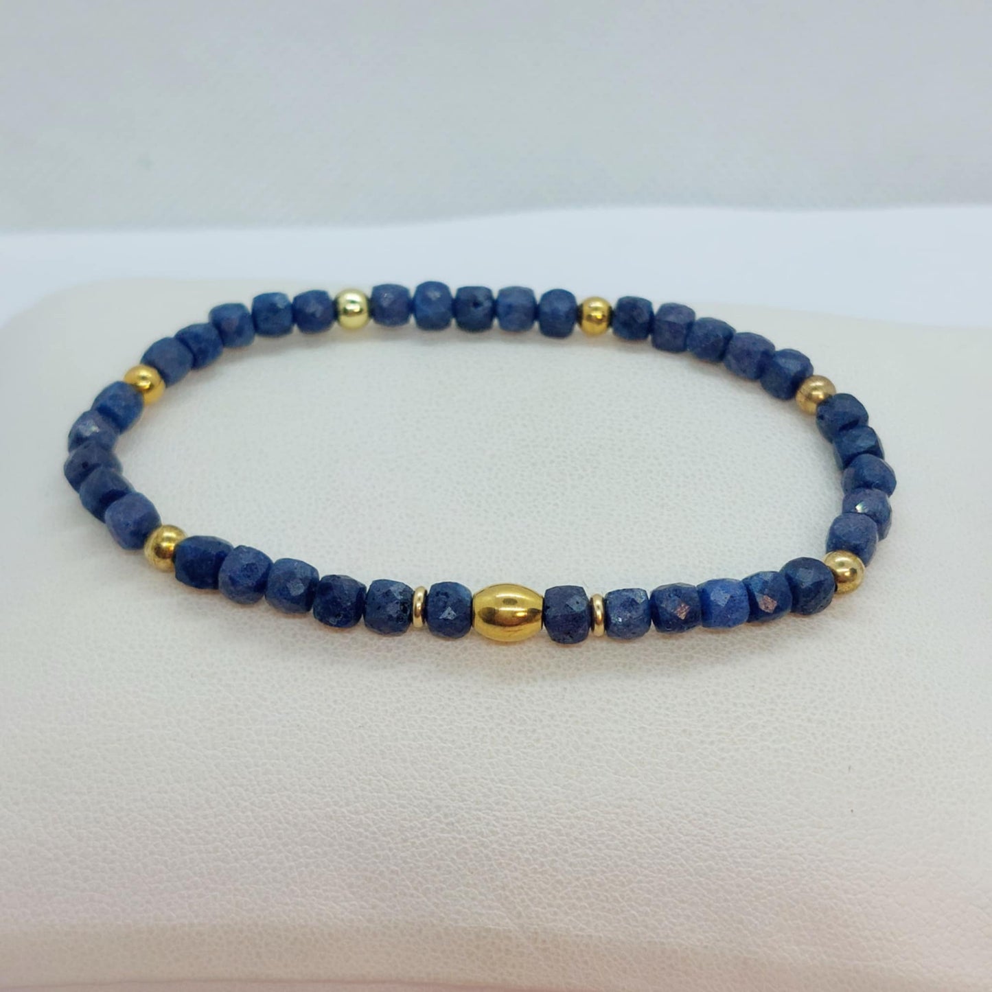 Natural Sapphire Stone Bracelet with 4mm Stones