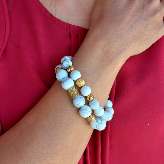 Natural White Howlite Bracelet in 10-12mm Stones