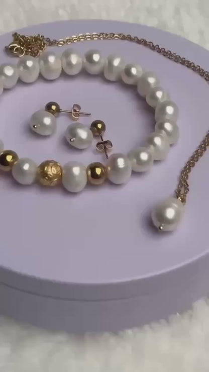 Natural Freshwater Pearl Set in Gold Plated Stainless Steel