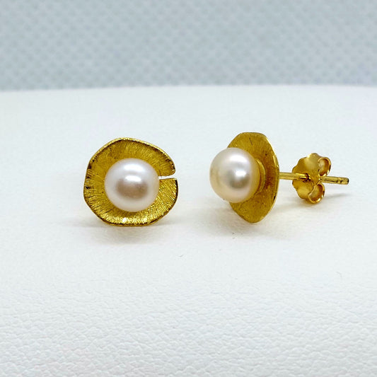 Natural Freshwater Pearl Leaf Stud Earrings - Sterling Silver Gold Plated