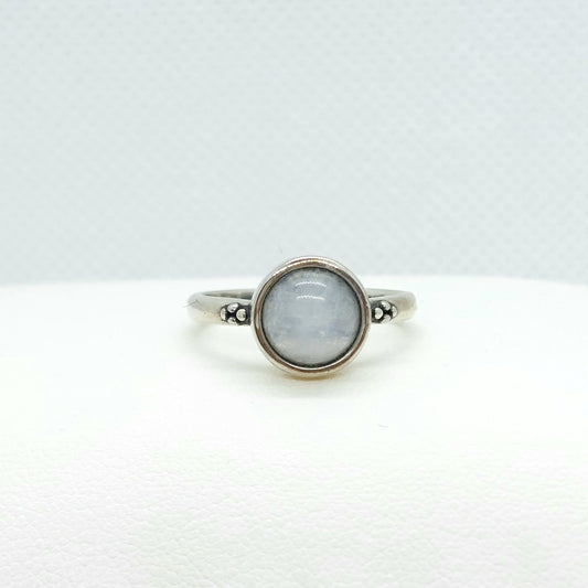 Natural Moonstone Ring - Vintage style - Sterling Silver