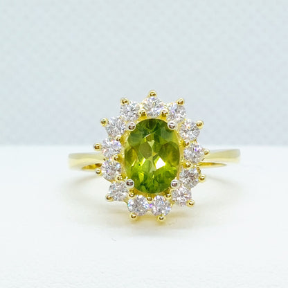 Natural Peridot Ring with 1,6ct Stone in Sterling Silver Gold Plated