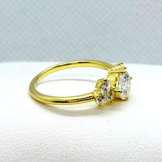 Moissanite Diamond Ring - 0,8ct - Sterling Silver Gold Plated