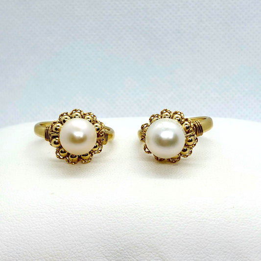 Natural White Pearl Ring - Solid 10K Gold