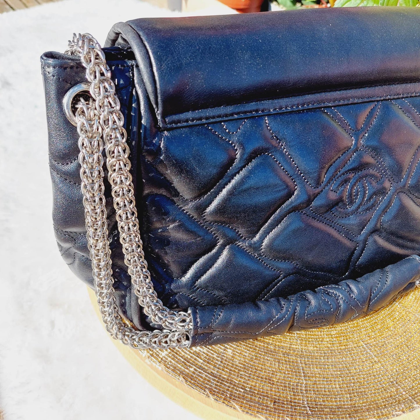 Pre-Loved Chanel Black ----------- Handbag